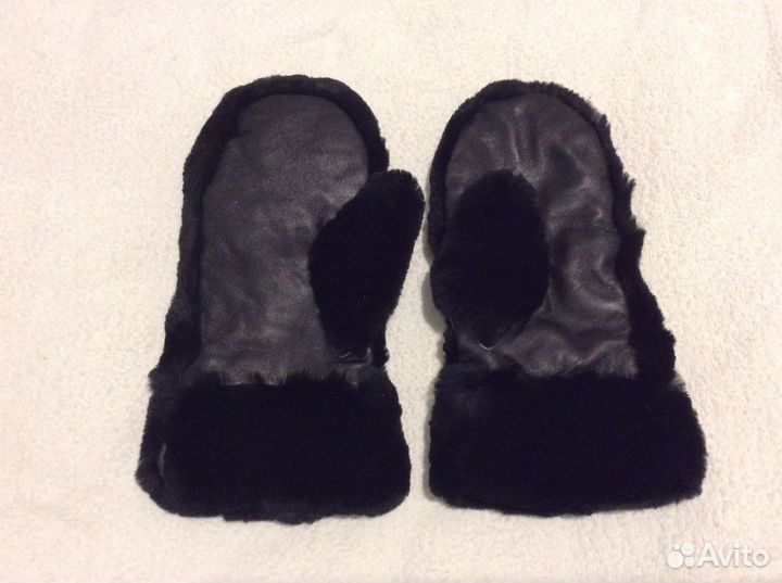 Варежки из натурального меха кролика