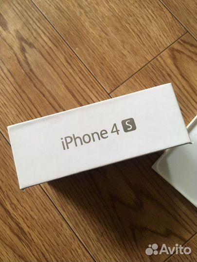 iPhone 4S, 32 ГБ