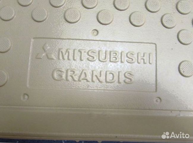Коврики для Mitsubishi Grandis 6 местный 2003-2011
