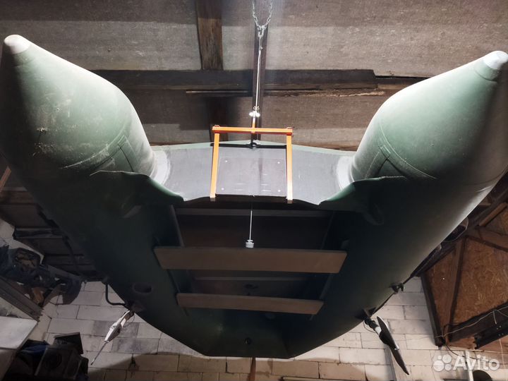 Лодка Посейдон Беркут 330 б/у