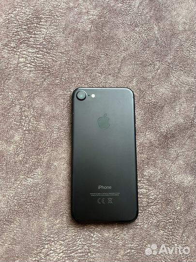 Телефон iPhone 7 32g