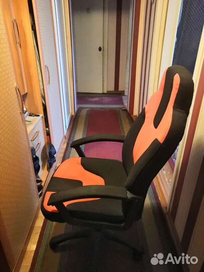 Компьютерное кресло бу