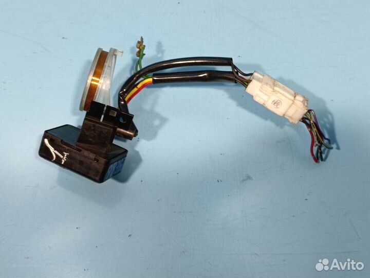 Антенна иммобилайзера для Mitsubishi Outlander 1