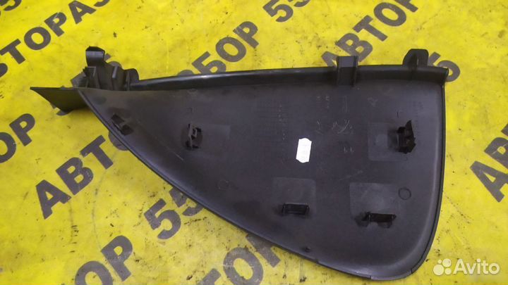 Citroen C4 II Накладка на торпедо правая