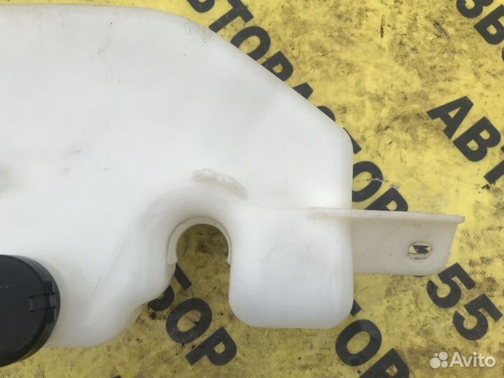 Бачок омывателя LADA Vesta Cross