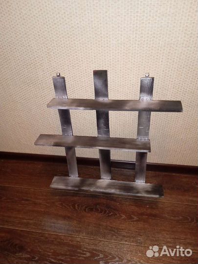 Полка деревянная