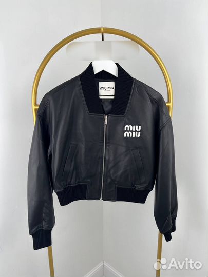 Кожаный бомбер miu miu