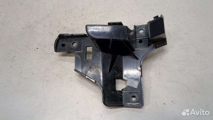 Кронштейн бампера правый задний Ford Bronco Sport