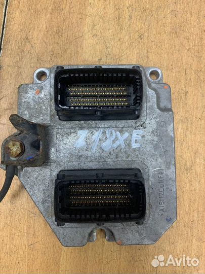 Блок управления двигателем Opel Zafira A минивэн