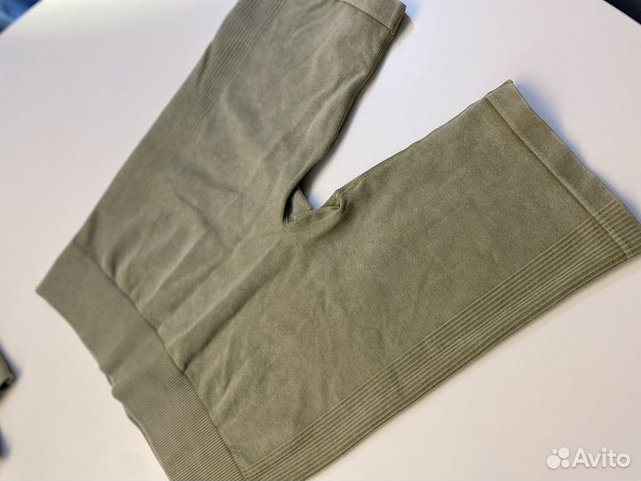 Спортивный костюм женский