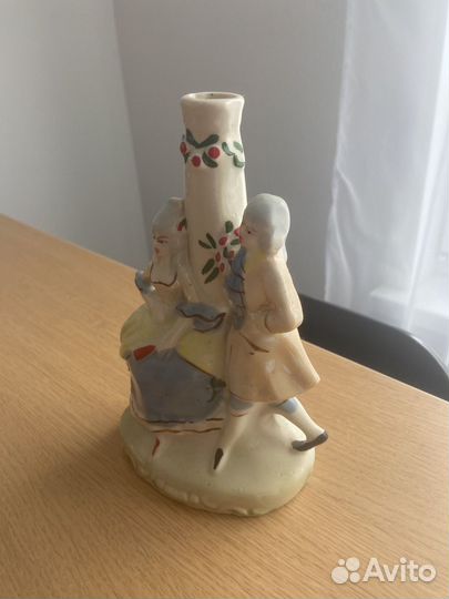 Статуэтка подсвечник