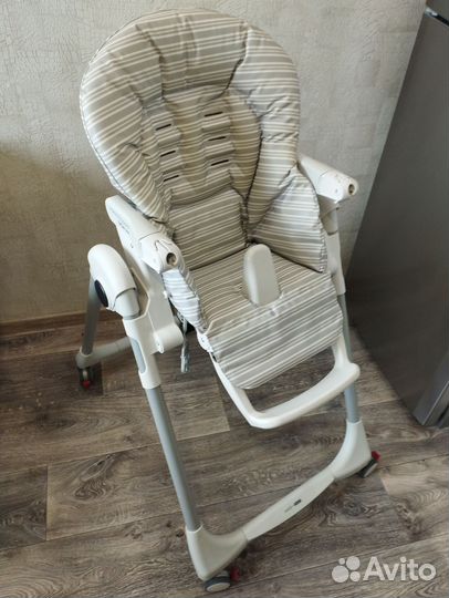 Стульчик для кормления peg perego