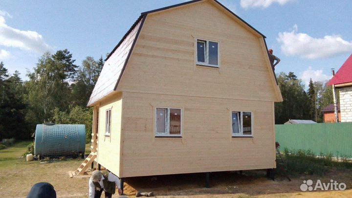 Дачный дом щитовой 6х6