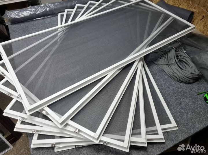 Москитные сетки на окна заказ, установка мастером