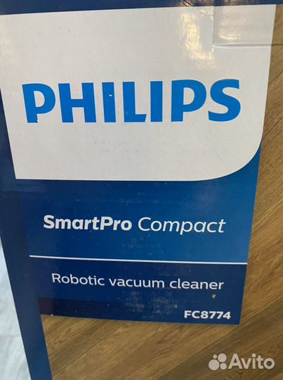 Робот пылесос Fhilips на запчасти
