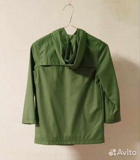 Куртка ветровка