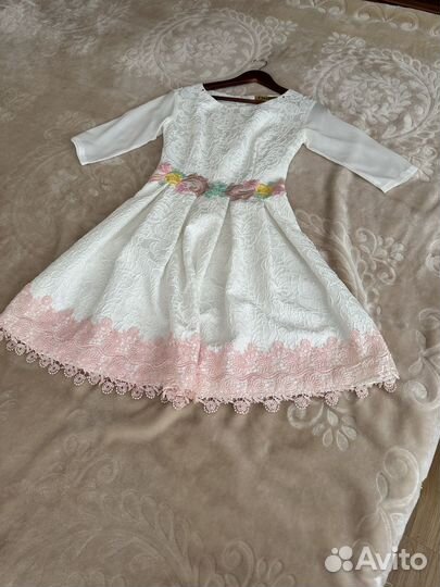 Нарядное платье