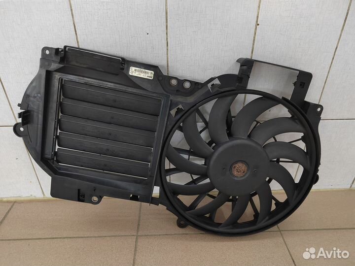 Диффузор с вентилятором Audi A6 C6 4F