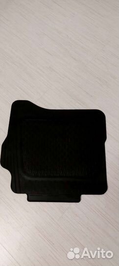 Новые рез. коврики Ниссан Альмера(оригинал-Польша)