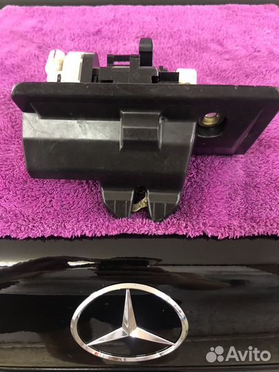 Замок багажника w210 дорест