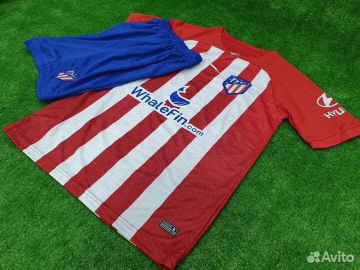 Футбольная форма клуба Атлетико Мадрид 2023/24