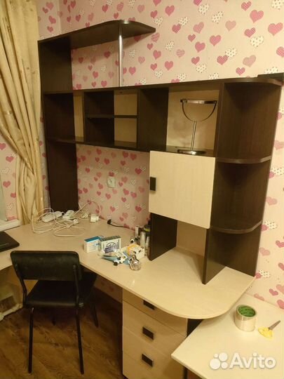 Компьютерный стол, письменный стол