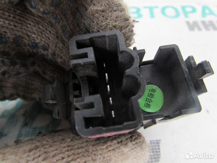 Кнопка стеклоподъемника для Geely Emgrand EC7 2008