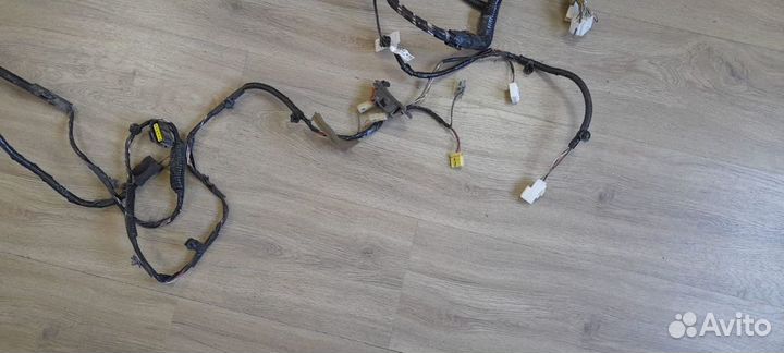Проводка (коса) салонная Mazda 3 (BK) 2002-2009