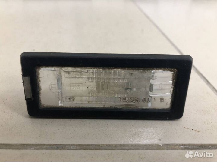 Фонарь подсветки номера Renault Duster 2012