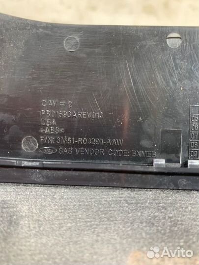 Кожух рулевой колонки Ford Focus седан 1.6 shda