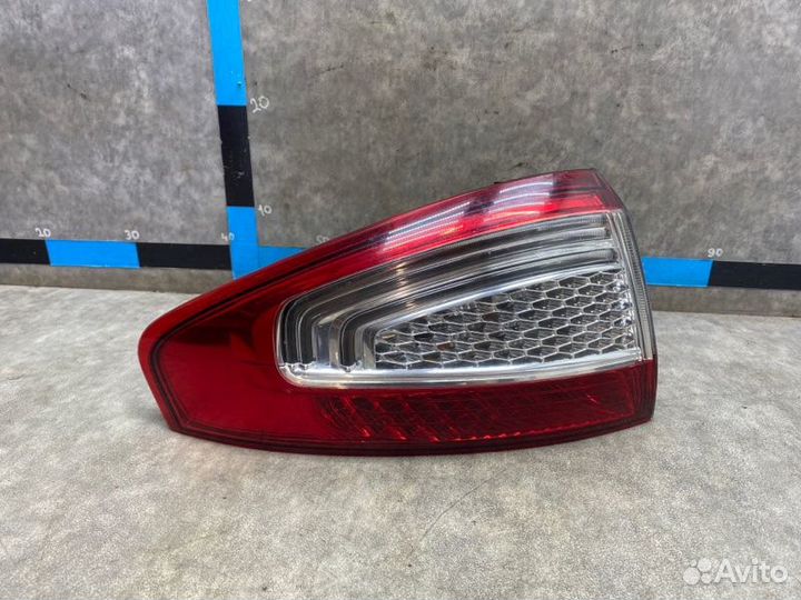 Фонарь задний левый Ford Mondeo 4 2.0 ecoboost