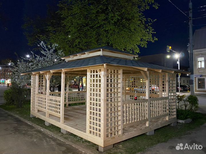 Беседка из сосны. Доставка