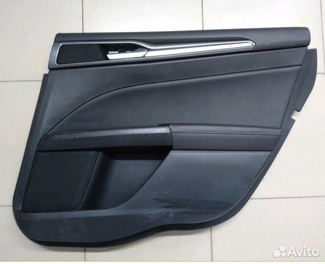 Обивка двери Форд Мондео 5 Ford Mondeo 5