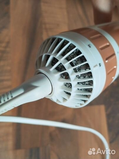 Фен щетка вращающаяся rowenta