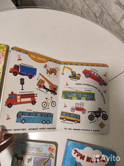 Развивающие книги и карточки для малышей