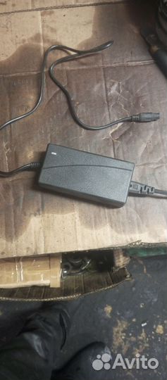 Зарядное устройство для гироскутера