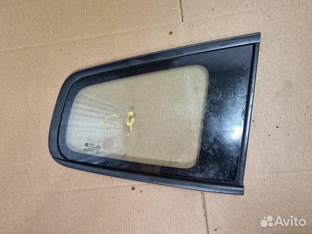 Стекло кузовное глухое правое Chevrolet Orlando 2
