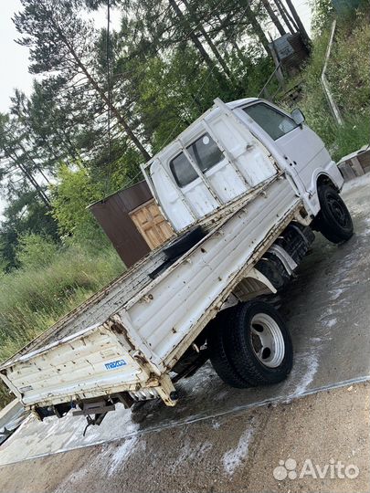 Mazda Titan, 1993