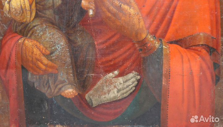 Икона Божией Матери Троеручица