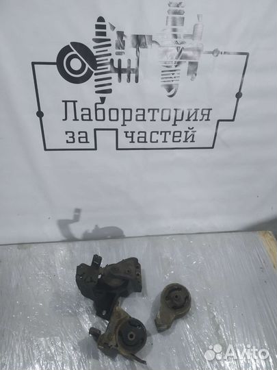 Подушка двигателя D4EA Hyundai Santa Fe classic