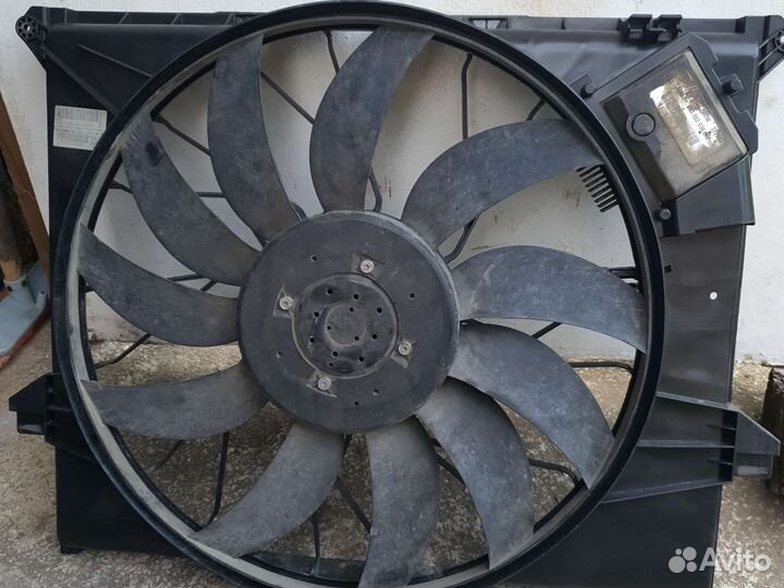 Вентилятор охлаждения на 164 мерседес