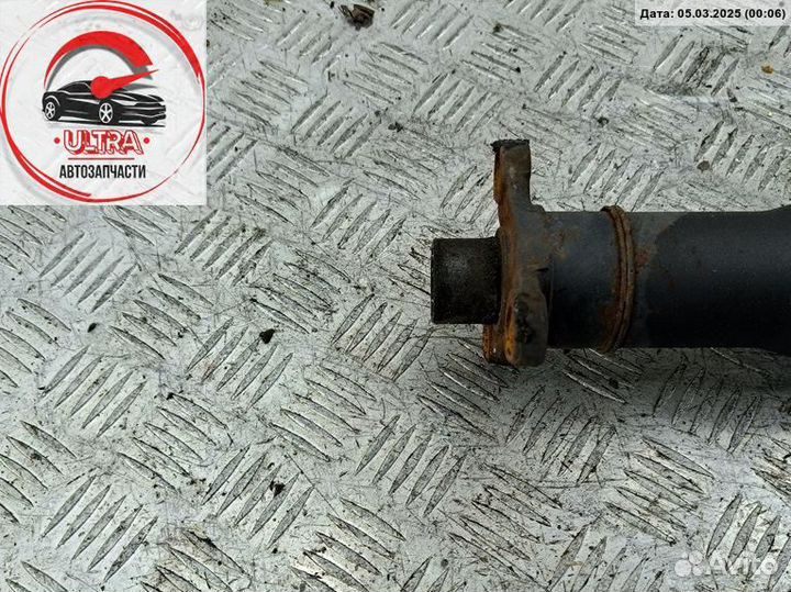 Кардан (вал карданный) задний б/у Mercedes W202 (C)