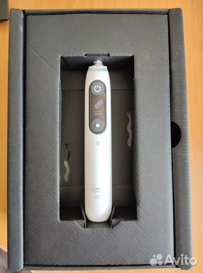 Электрическая зубная щетка Oral-B iO 8 (White)