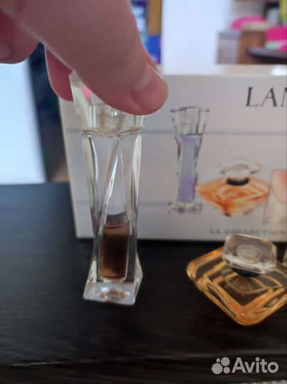 Миниатюры парфюма Lancome и Versace