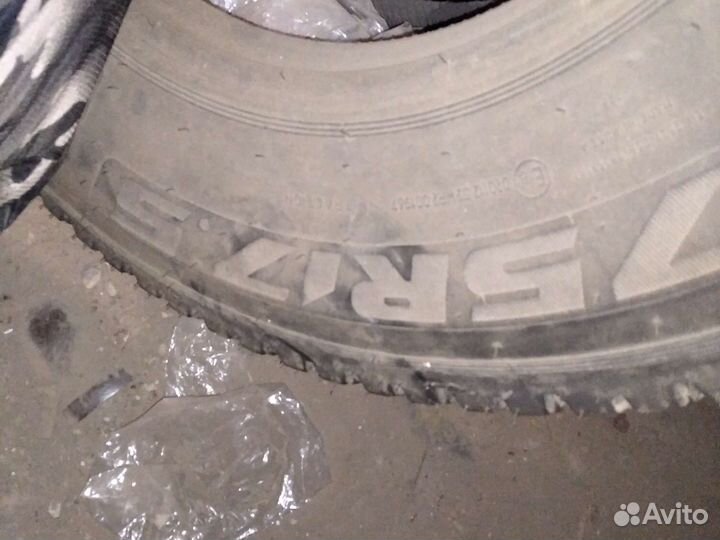 КАМА NR 202 235/75 R17C