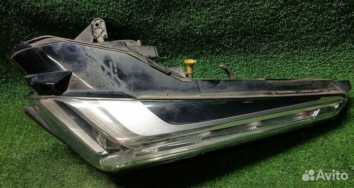 Фара левая Cadillac CTS III