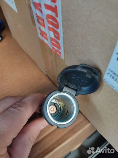 Гнездо прикуривателя