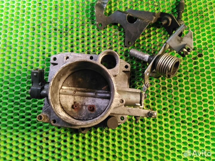 Заслонка дроссельная BMW 5-Series