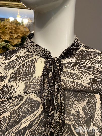 Итальянское платье роскошное с воланами 48 L