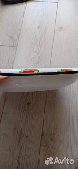 Эмалированное блюдо